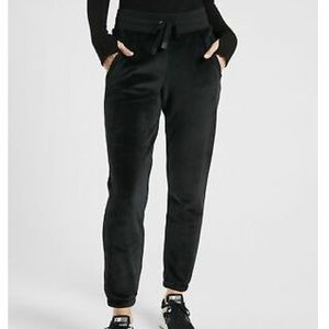 Athleta Black Double Cozy Karma Jogger Medium